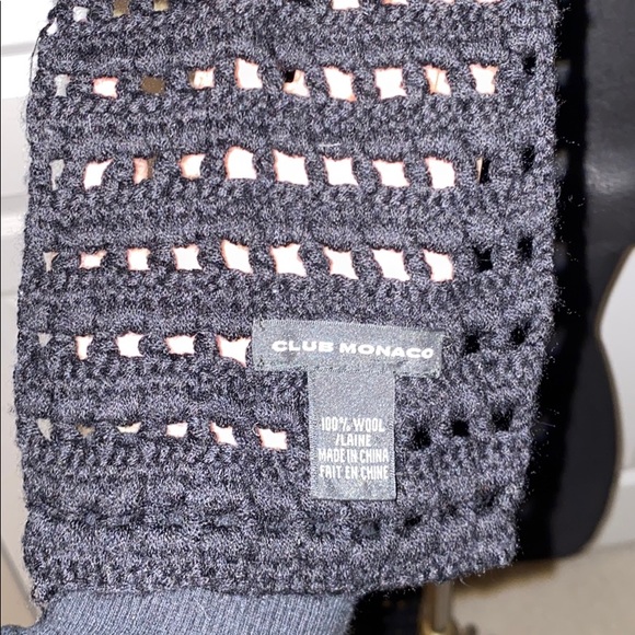 NWOT Black wool crochet scarf - Picture 3 of 3
